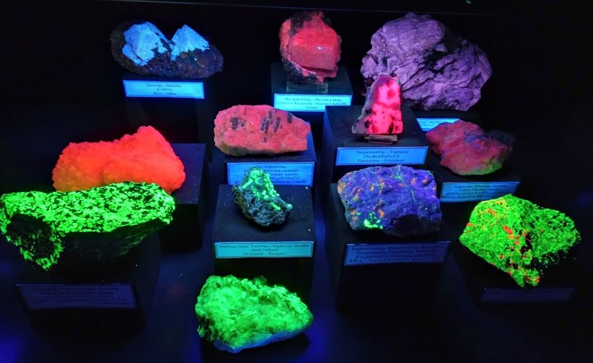 Industrial minerals, gemstones from Greece, meteorites, and minerals of critical metals from the second hall of the museum which includes educational - teaching collections